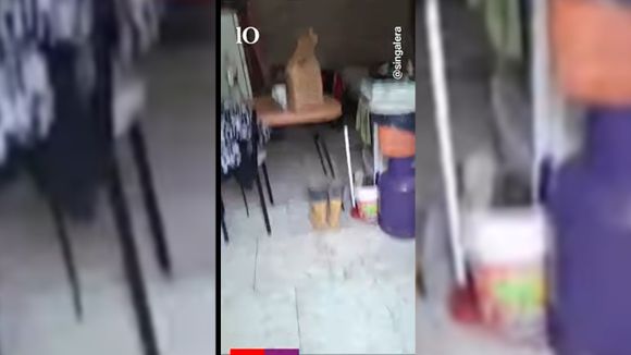Vecina afectada por inundación: "Es imposible destapar las cloacas"