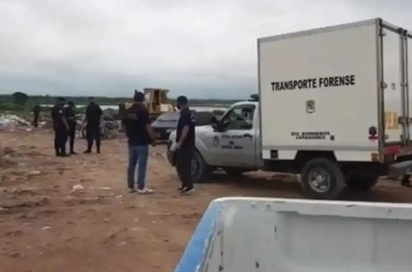 Entre Ríos: hallan el cadáver de un hombre en un auto incendiado y dos manos cortadas en Paraná