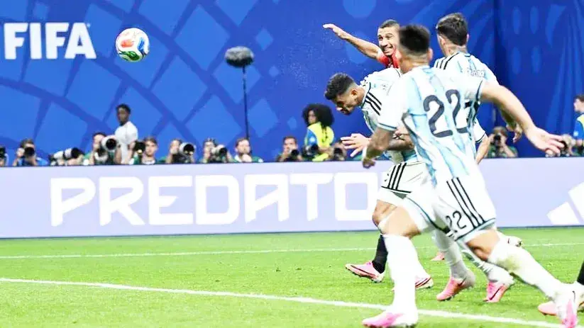 El Cuti Romero y Paredes, los más destacados en un partido de locos ante Egipto