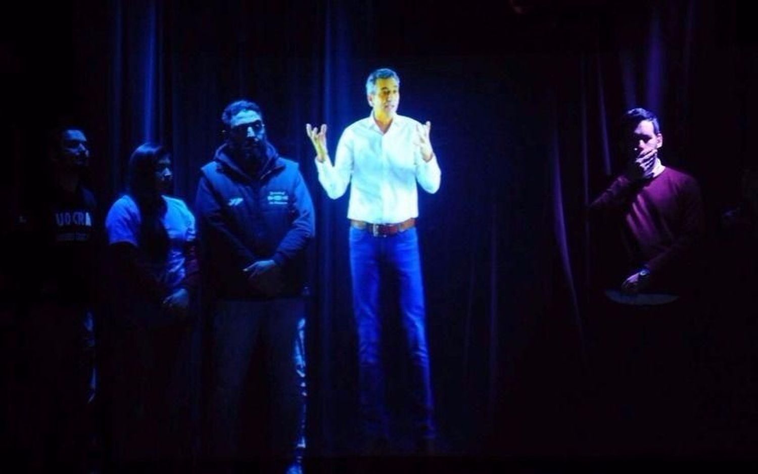 Randazzo estuvo en Mar del Plata y cerró un acto en La Matanza en formato holograma