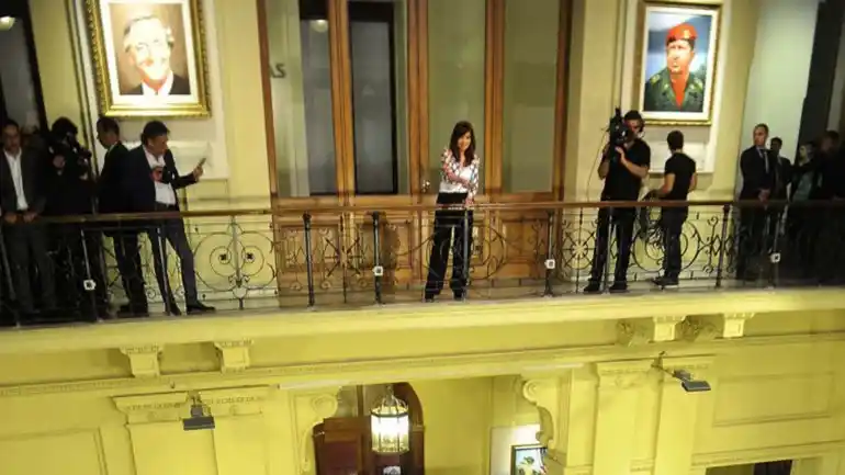 Massa sobre la quita de los cuadros de Kirchner y Chávez de la Rosada: "Es una provocación"