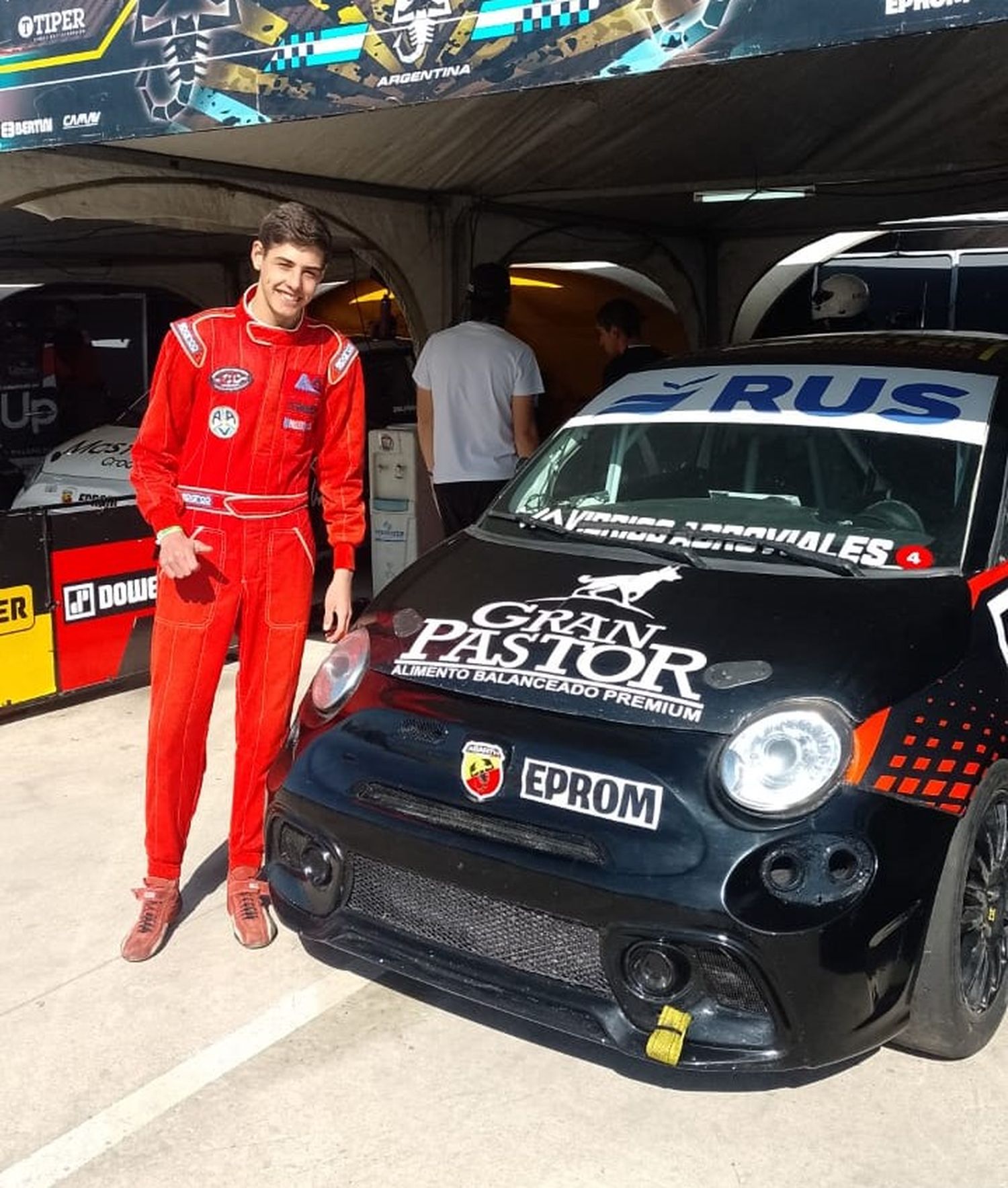 Nazareno López quedó arriba en la Copa Abarth