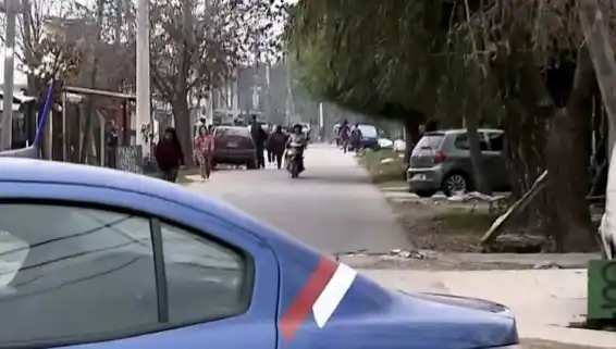 Empalme Graneros: mataron a un hombre e hirieron a dos mujeres en una balacera