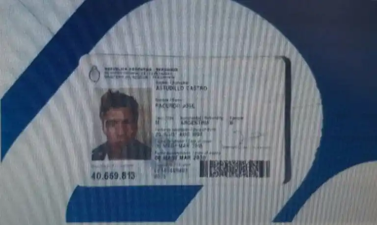 Encuentran una foto del DNI de Facundo en el teléfono de un policía