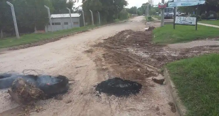 Tras el temporal de lluvia continúan los reclamos y convocan a una marcha
