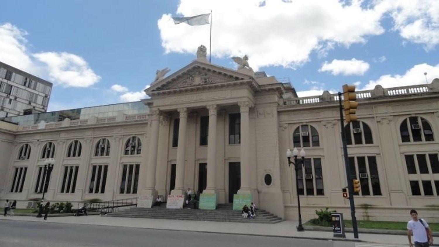 En Brasil promocionan a Rosario como un lugar para estudiar medicina