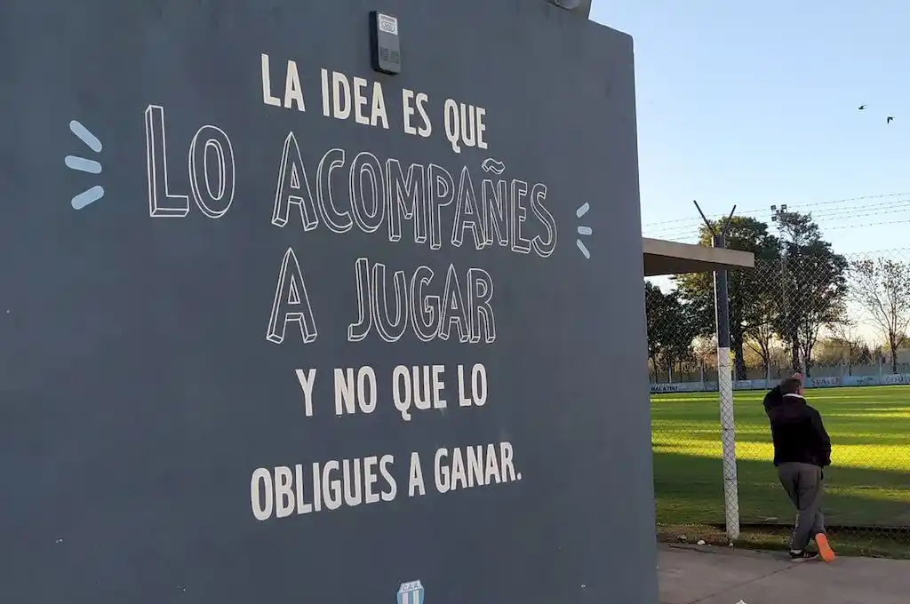 Por inconductas y violencia, suspenden las competencias en inferiores e infantiles