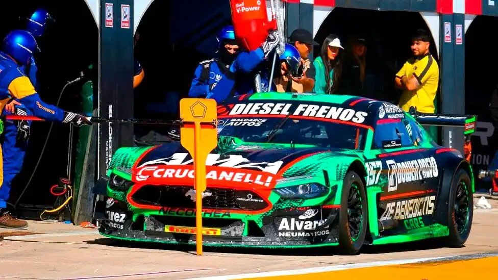 Juan Bautista De Benedictis (Mustang)