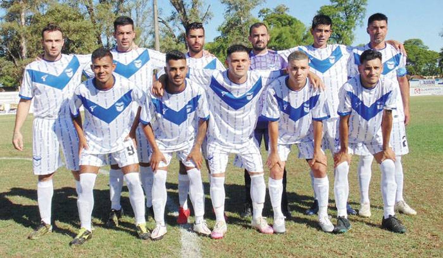 Santa María recibe a América de Federación, en Colonia Ayuí