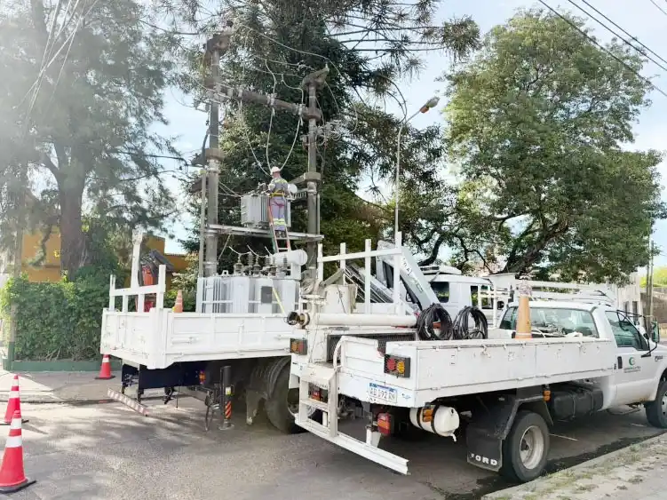 Falla en una subestación dejó sin energía a vecinos de la zona de Alberdi y Bolivia
