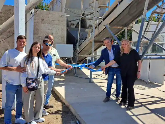 Se inauguró Corquen, la primera hormigonera de Lobería