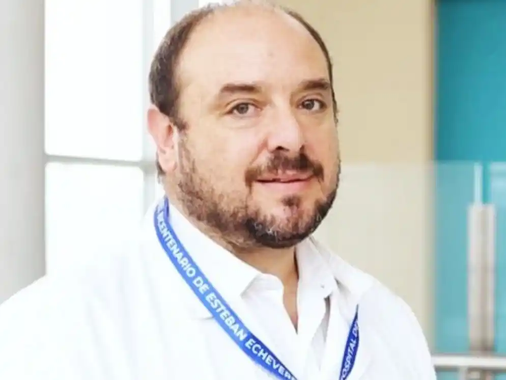 Javier Milei tiene nuevo médico personal: quién es Cristian Luis Martelletti