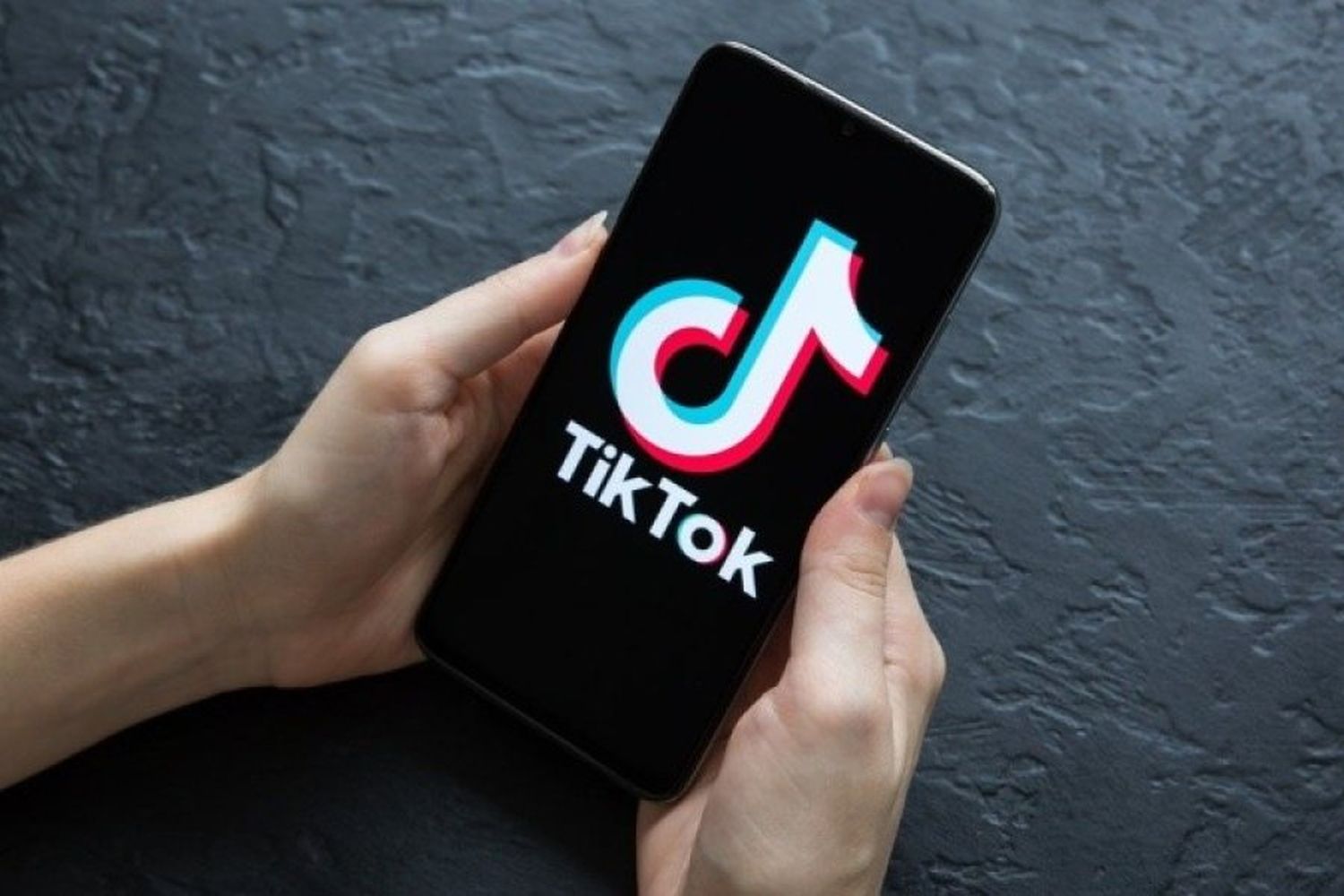 Tik tok anunció nuevas medidas de seguridad para los usuarios menores de edad