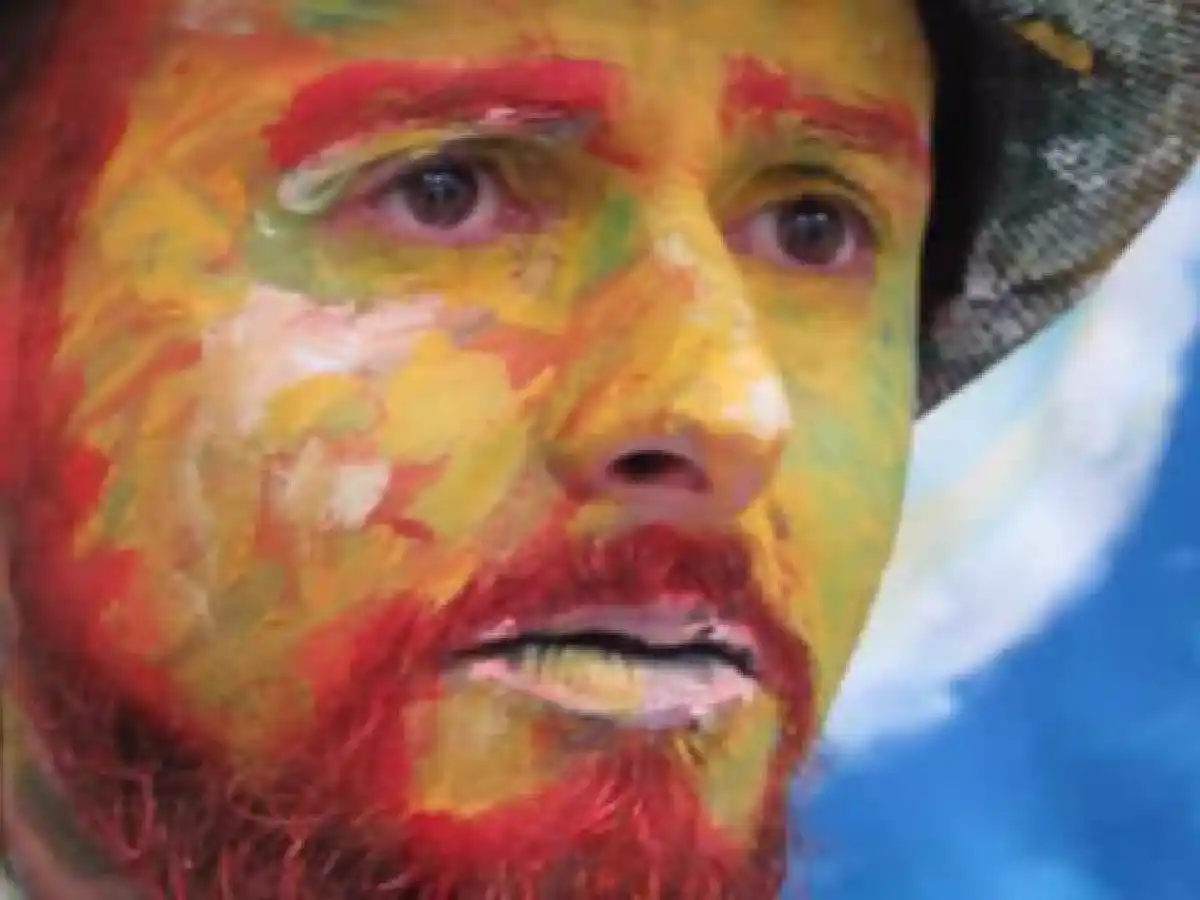 "Reviviendo a Van Gogh" o como mostrar con creatividad la oferta educativa de una casa de estudios