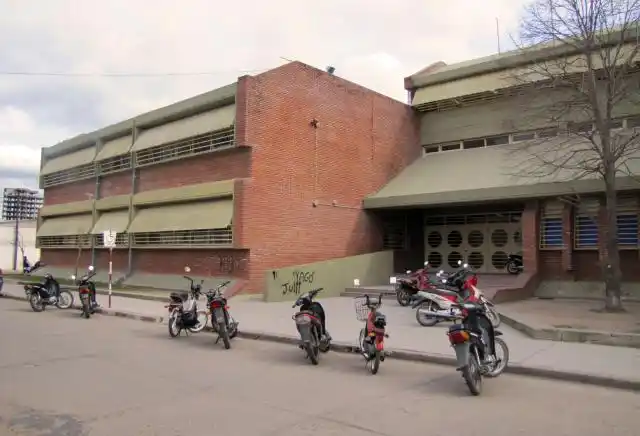 Inscripción abierta para cursar carreras terciarias en “Comercio”
