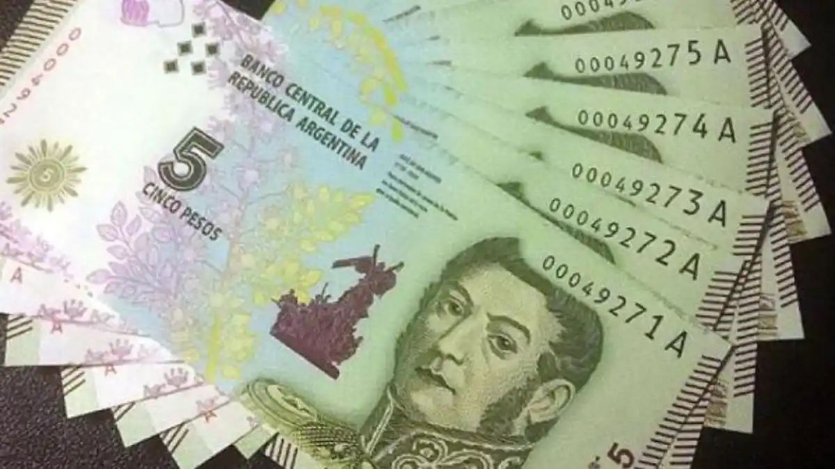 Llego el momento de comenzar a despedirse de los billetes de 5 pesos