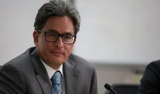 Duque le da otro “chance” a Carrasquilla, el exministro que prendió las protestas sociales