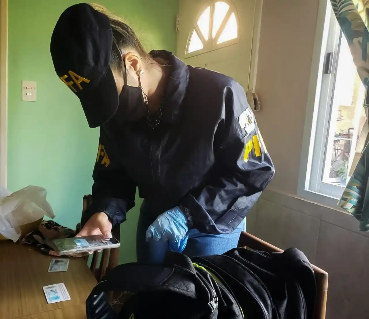 San Isidro: Detuvieron a un hombre de 84 años en una causa por distribución de material de abuso infantil