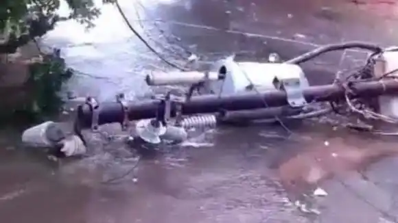 Torrencial aguacero causa destrozos en Maracaibo (+Video)