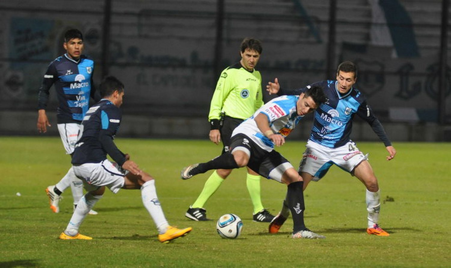 Juventud Unida goleó a Gimnasia de Jujuy 4 a 1