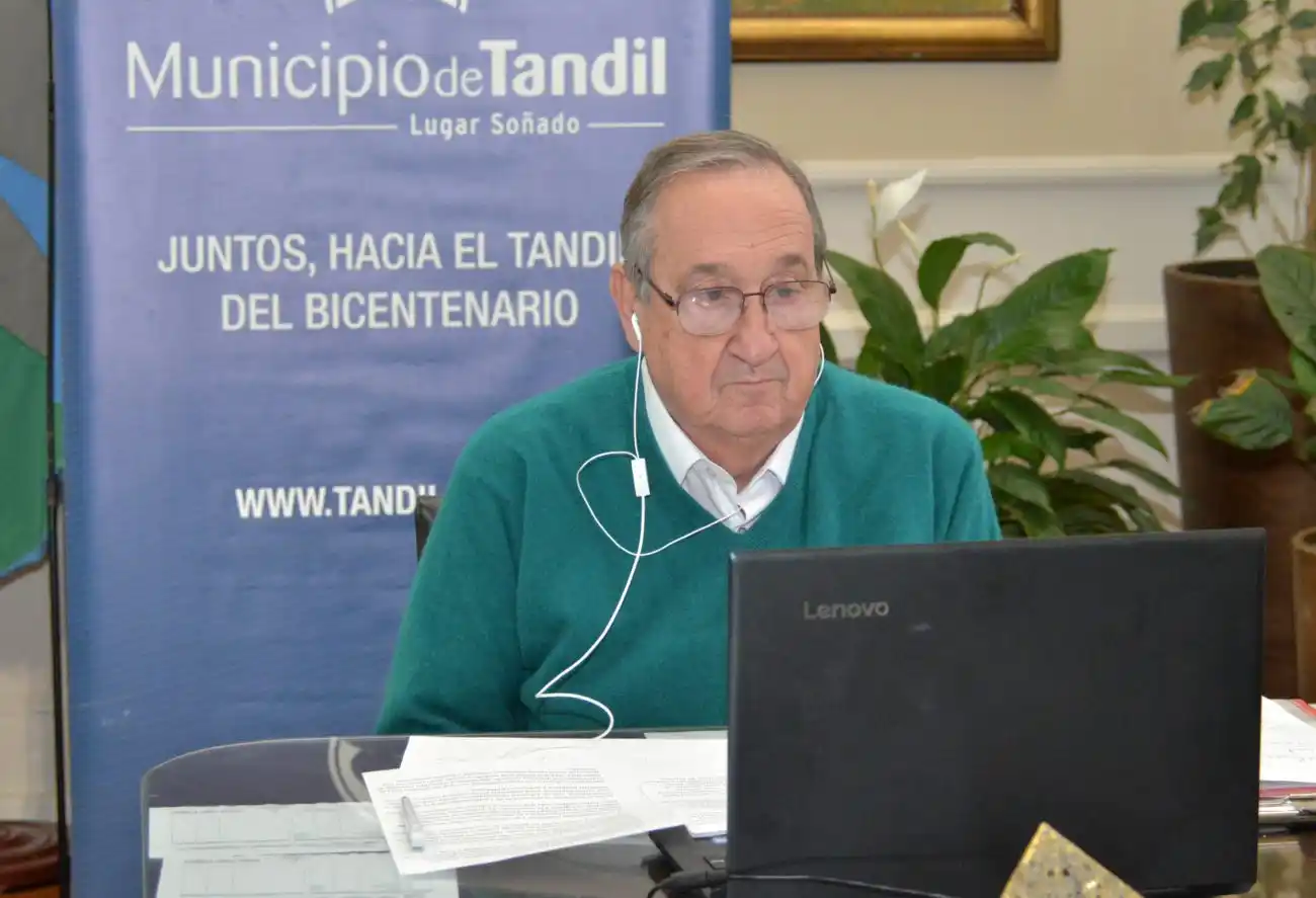 Lunghi convoca al sector productivo para analizar el contexto sanitario actual 