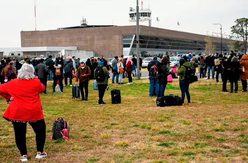 Tensión por una amenaza de bomba en el Aeropuerto «Islas Malvinas»