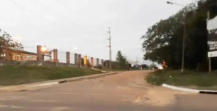 Vecinos reclaman enripiado en Avenida Maipú,  entre San Lorenzo y Av. Chabrillón