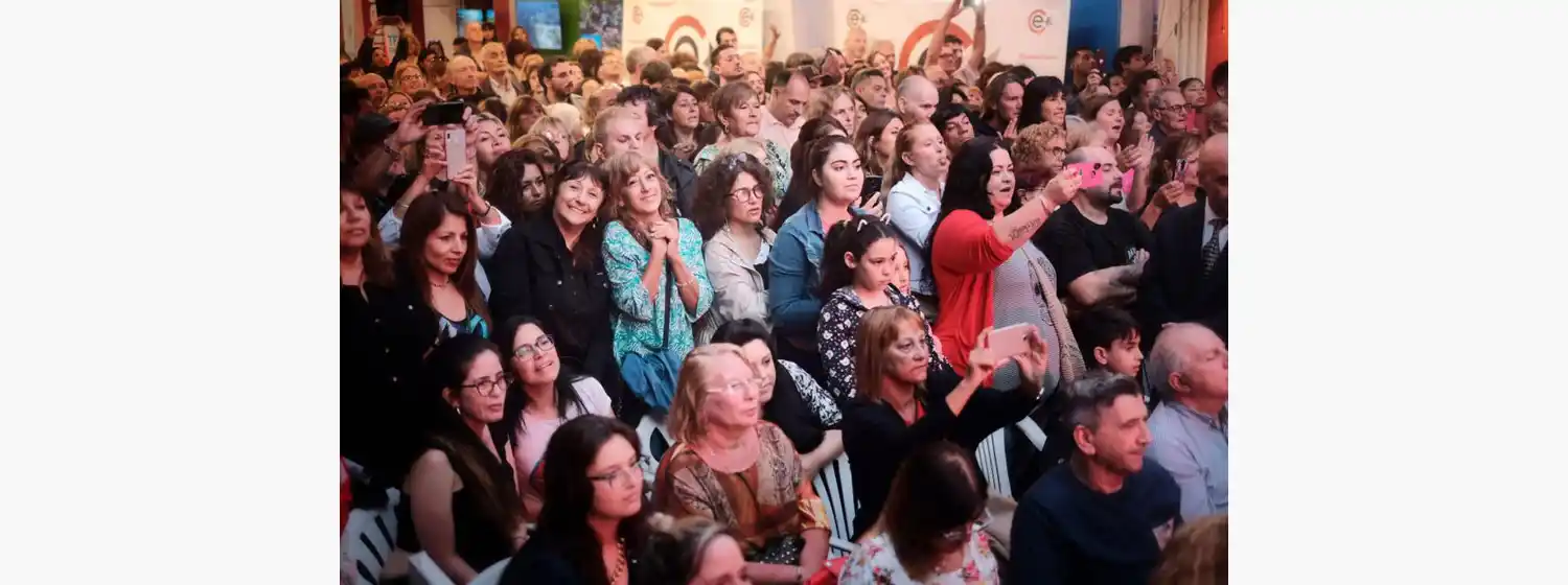 Tango y folklore en el martes de Espacio Clarín