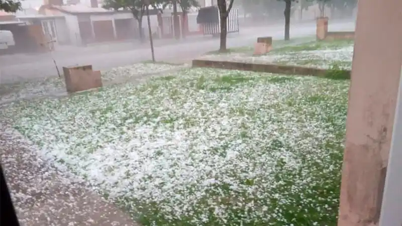 Se mantiene la alerta naranja por tormentas