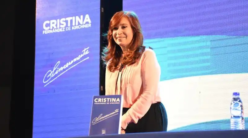 Cristina Fernández presentará hoy su libro "Sinceramente" en El Calafate