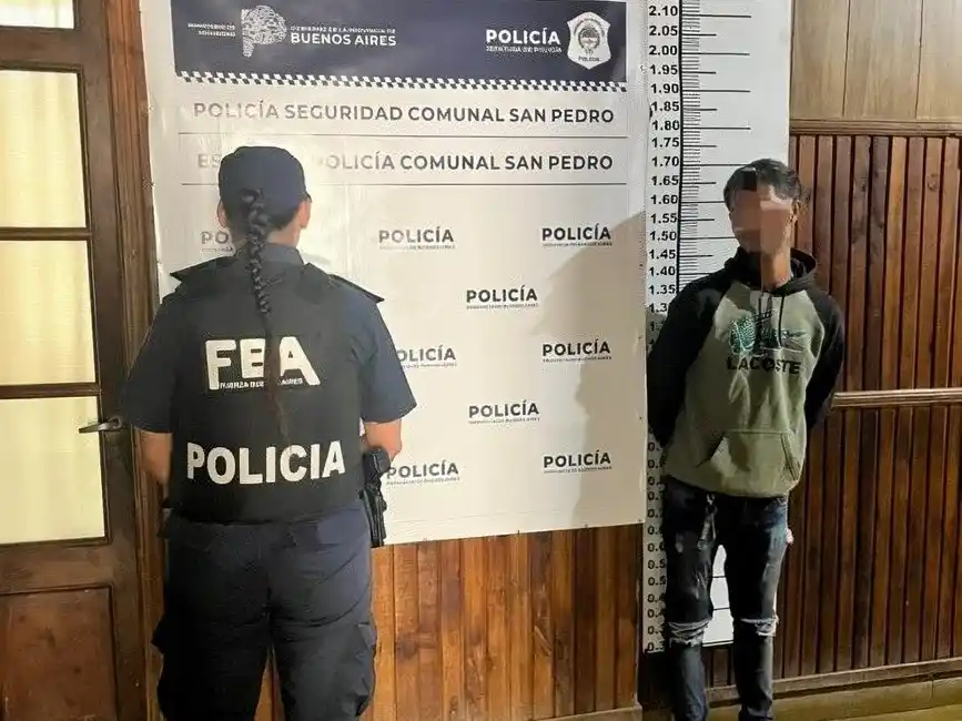 El detenido fue trasladado a la dependencia policial.