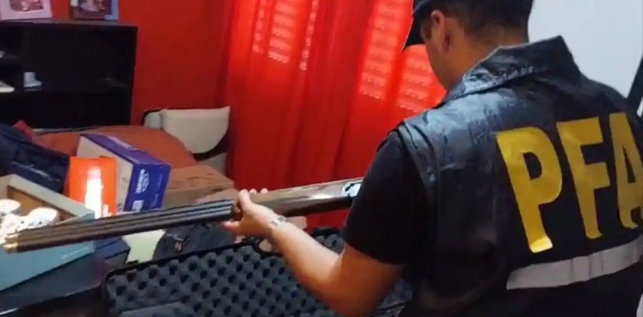 Fueron siete allanamientos en las dos provincias.