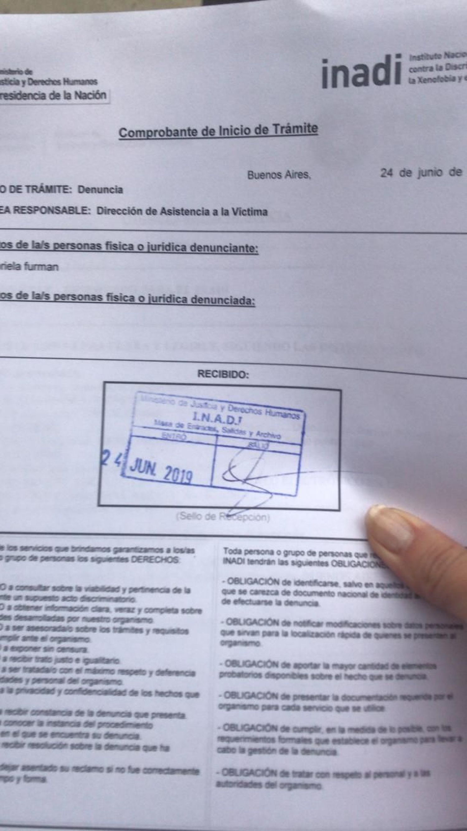 Denuncian a un colegio inglés de San Isidro discriminar a alumnos de bajo recursos