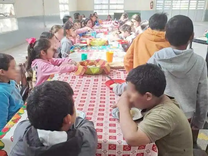 Receso de invierno: el Gobierno garantizó
el servicio nutricional en las escuelas