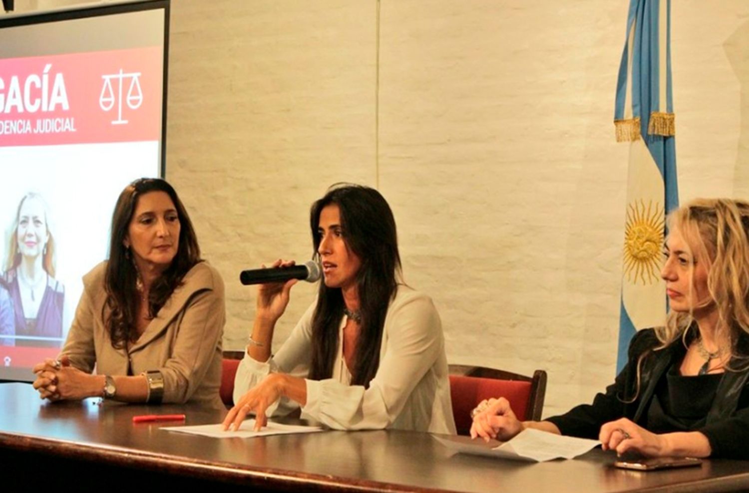 Jimena De La Torre: "A los jueces hay que elegirlos por idoneidad"