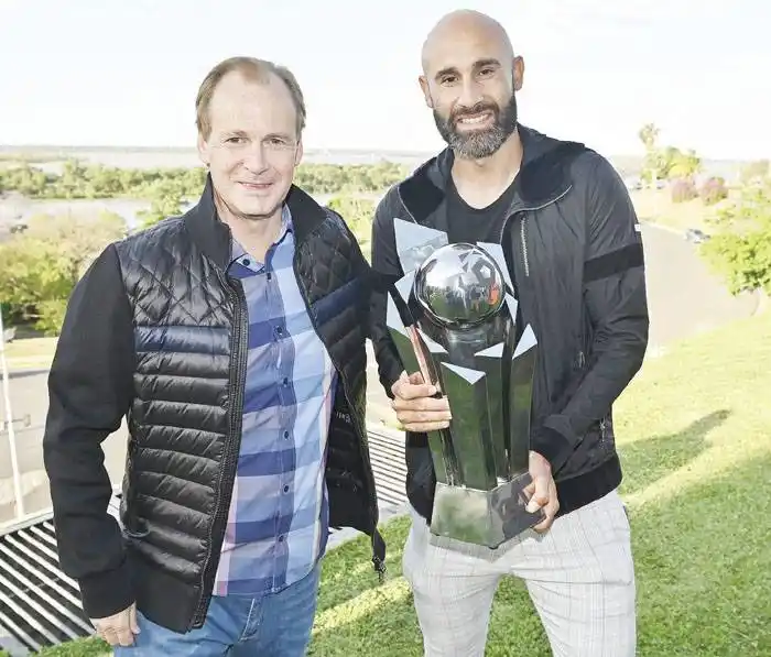 Bordet recibió al plantel de Patronato  campeón de la Copa Argentina