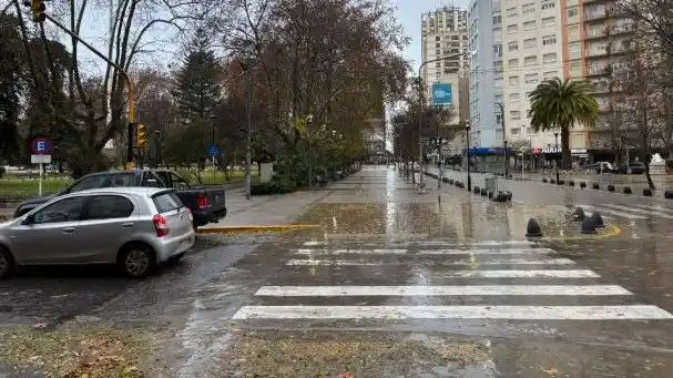 Temporal en Mar del Plata:  “Es una ciudad que convive con alertas meteorológicas"