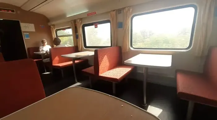 tren de pasajeros - 1