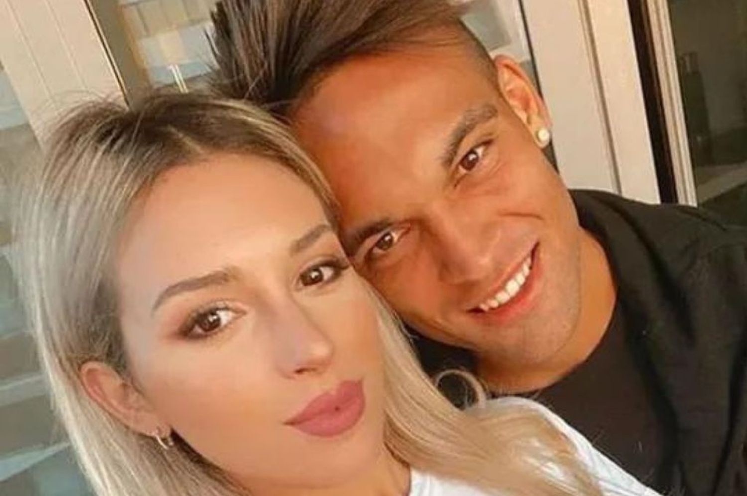 Con una tierna foto, Lautaro Martínez y Agustina Gandolfo confirmaron que serán padres nuevamente