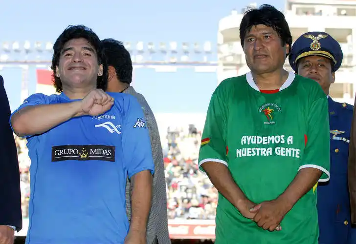 Maradona fue ofrecido para dirigir a Bolivia