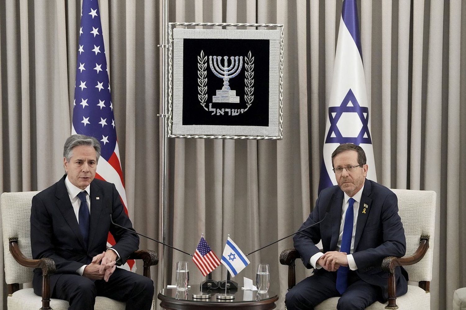 Antony Blinken, y el presidente de Israel, Isaac Herzog, durante su reunión en la Residencia Presidencial en Jerusalén.