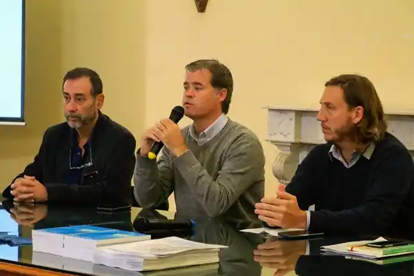 La Municipalidad y el Sedronar presentaron el manual para una política sobre drogas