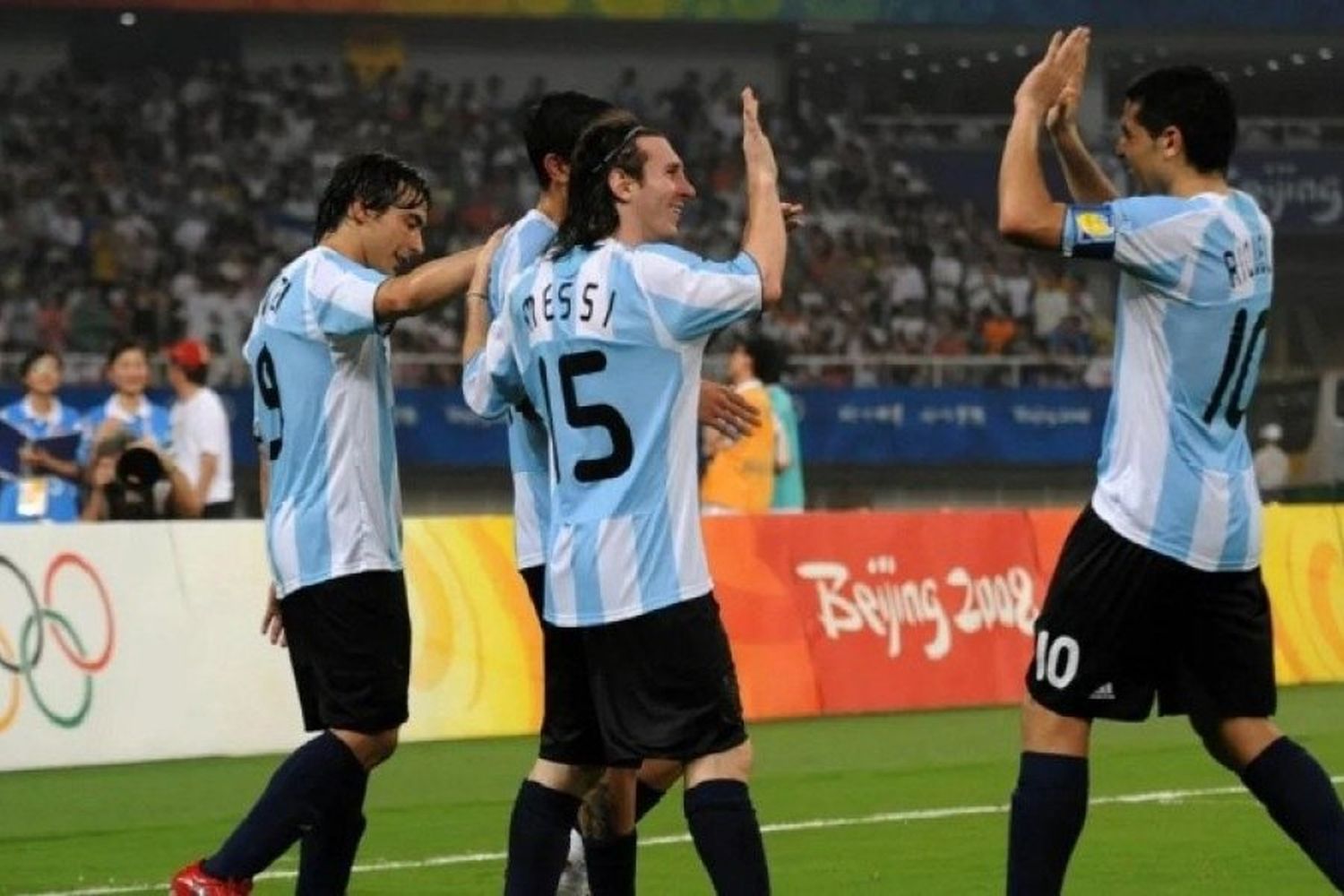 La revelación sobre Messi y Riquelme en Pekín 2008: "Estaban peleados"