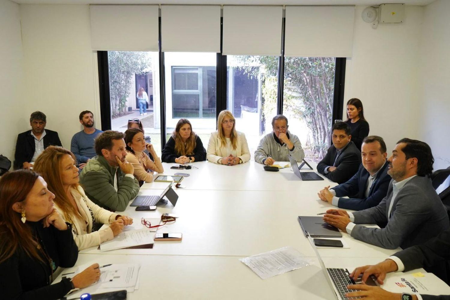 Diputados recibieron al ministro de Trabajo para dialogar sobre conflictos laborales y mejoras legislativas
