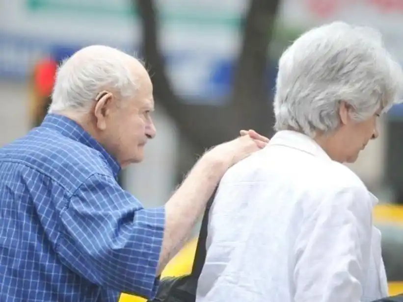 En septiembre, las jubilaciones, pensiones y asignaciones aumentarán 1,90 por ciento