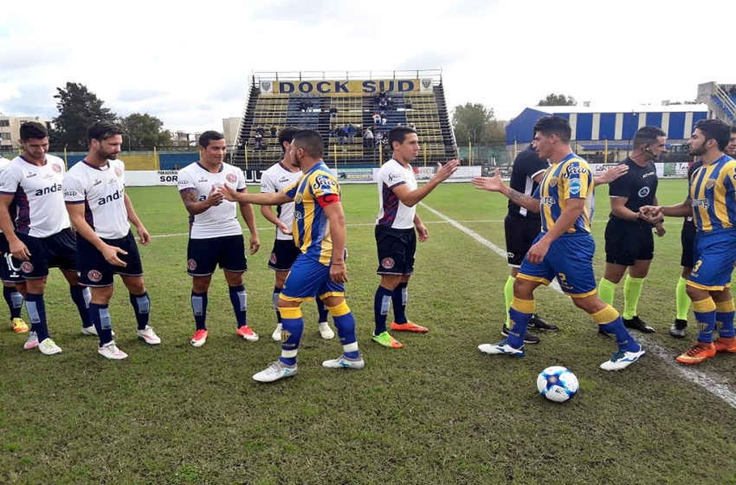 Córdoba igualó ante el Docke y es el «1» del Reducido