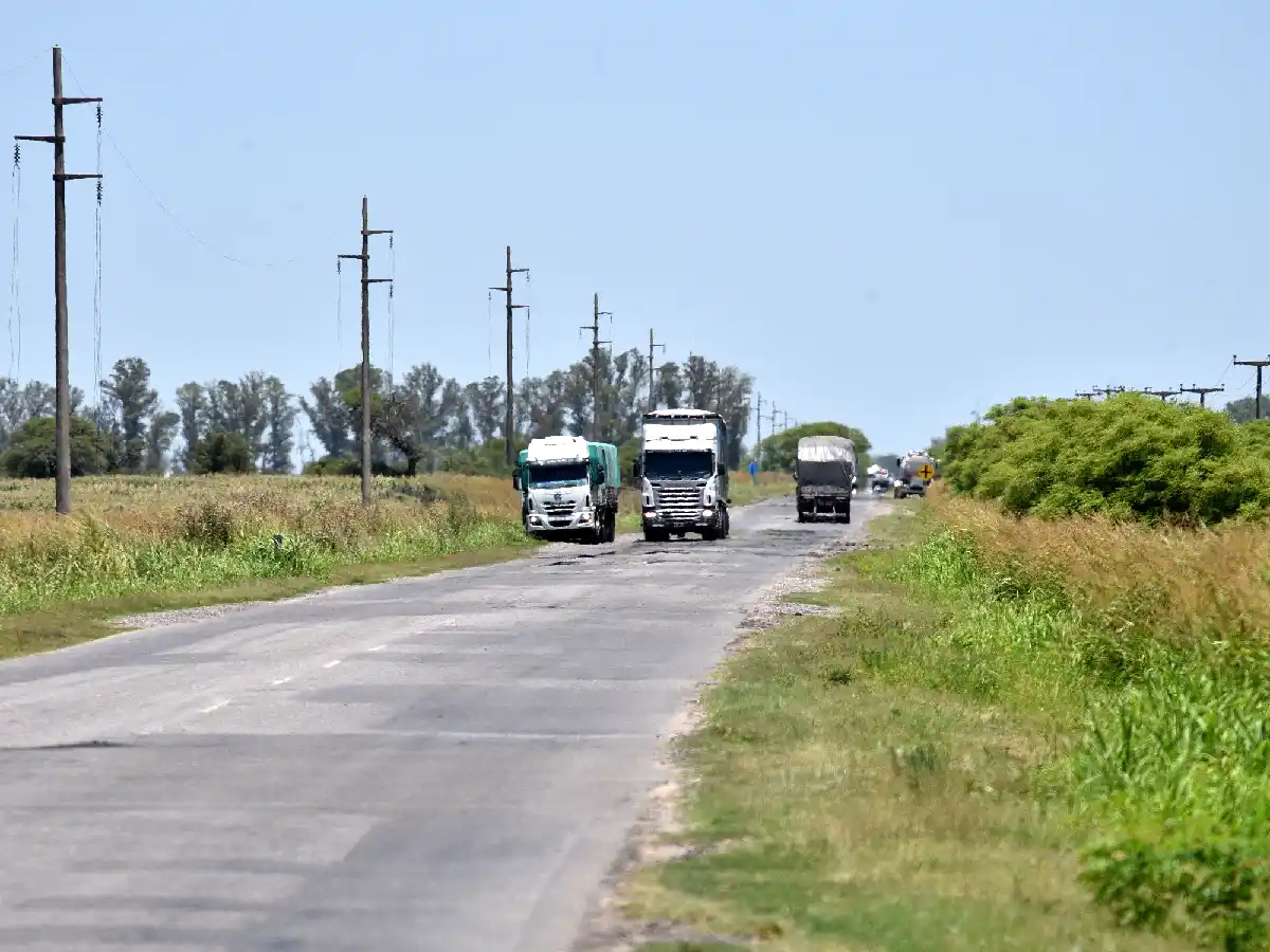 La 158, la ruta de los pozos y accidentes