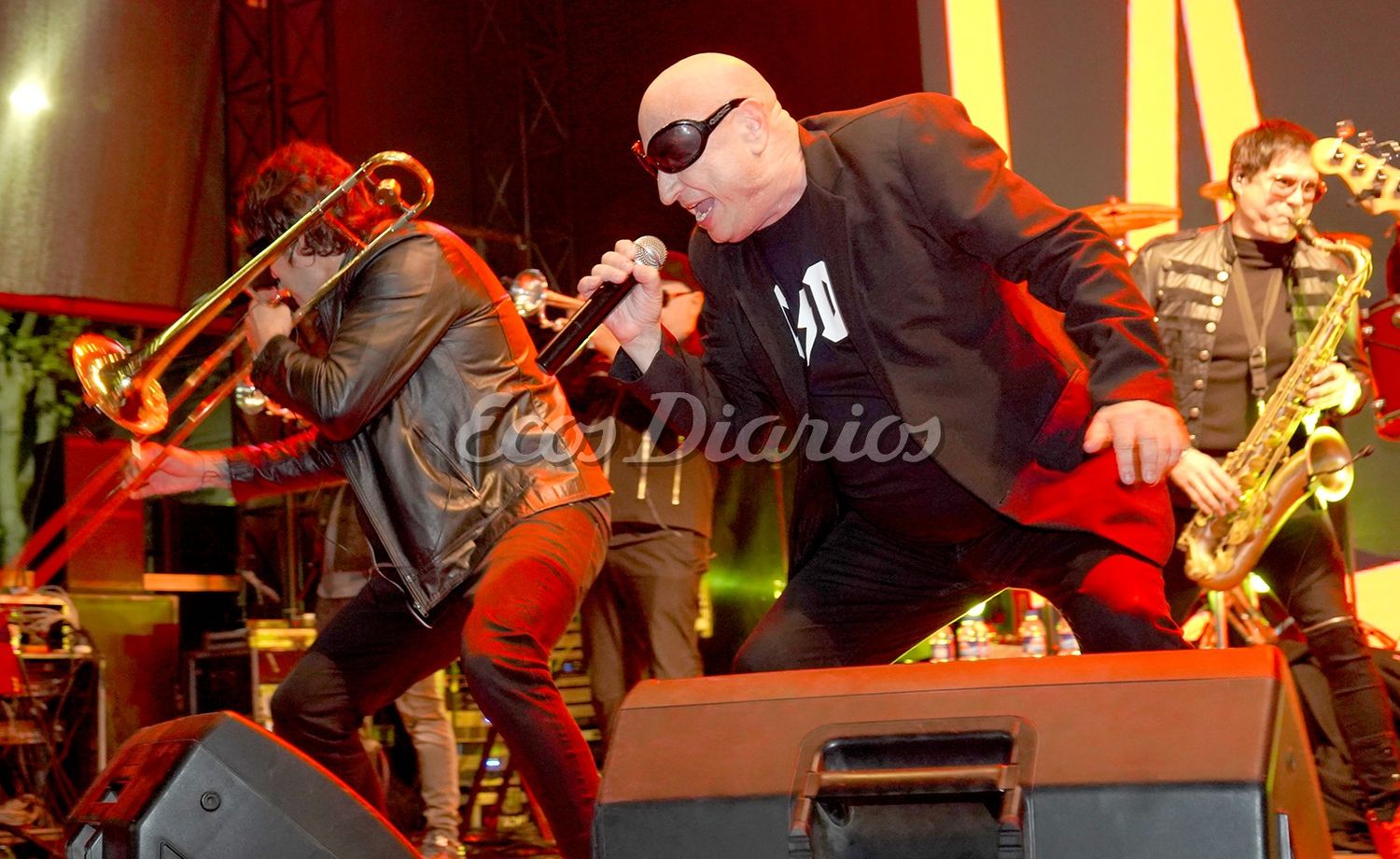 A todo ritmo. La Mosca cerró la noche
