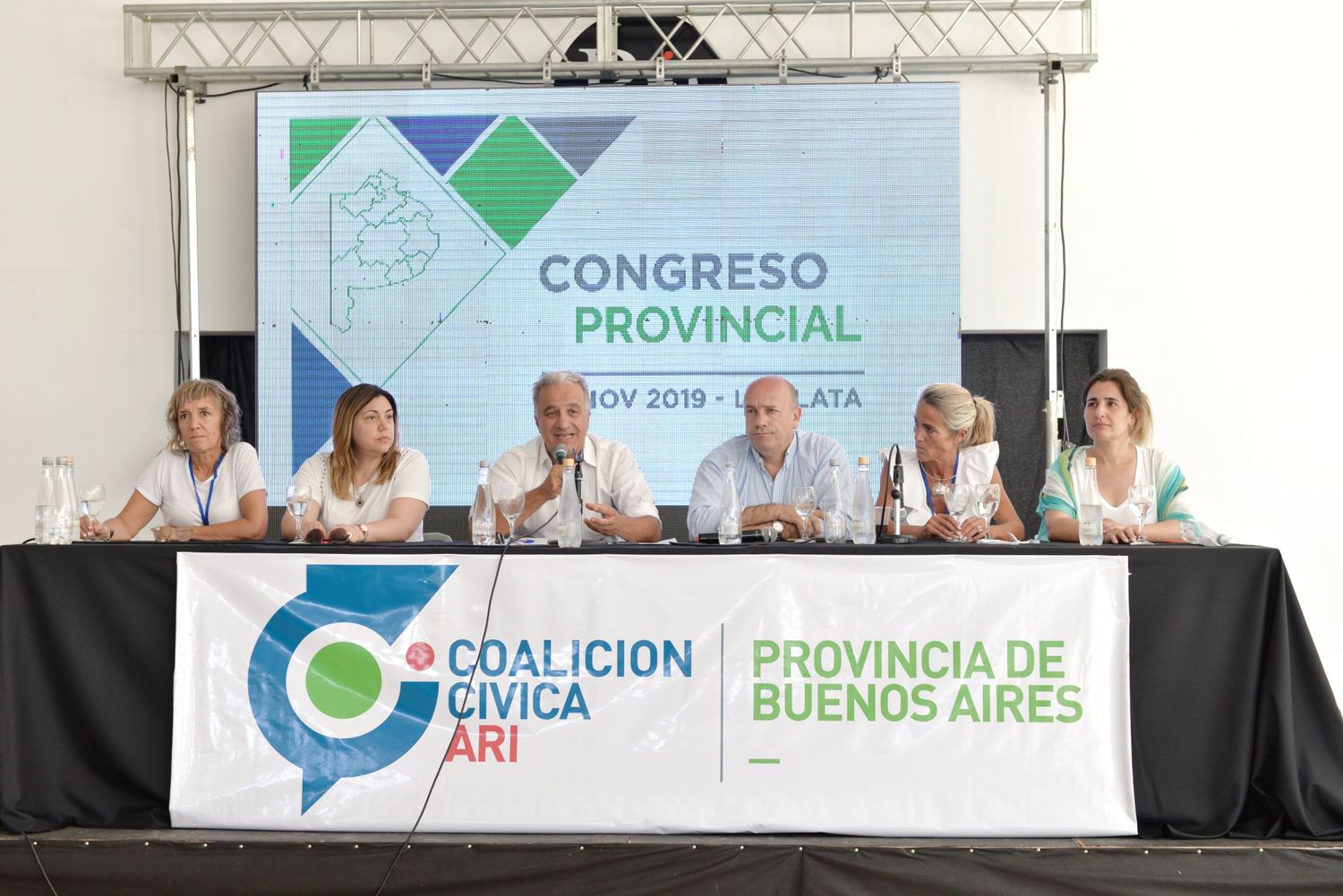 La Coalición Cívica seguirá en Juntos por el Cambio pero "no a cualquier precio"