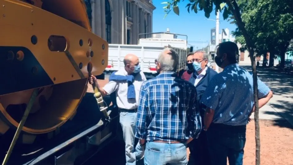 Tandil incorporó una compactadora a la flota de maquinaria para la dirección de Vialidad